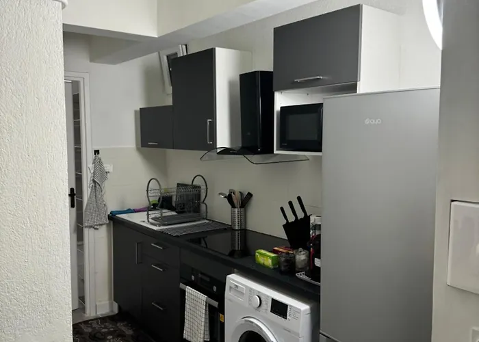 Apartmán A - 10 Min De La *