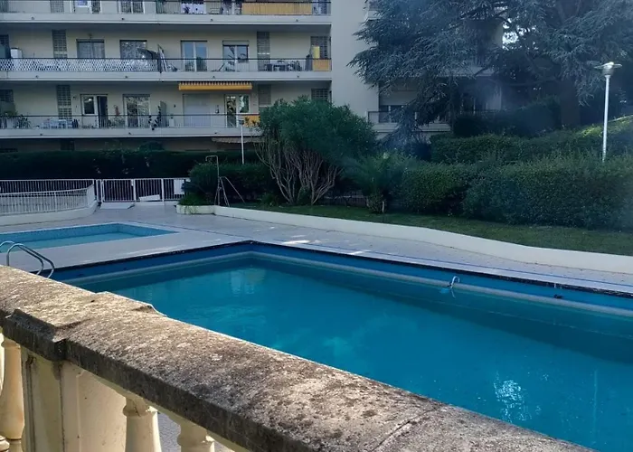 A - 10 Min De La Apartmán